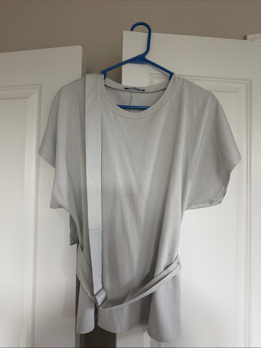 Zara Cream Short Sleeve Tee with Belt